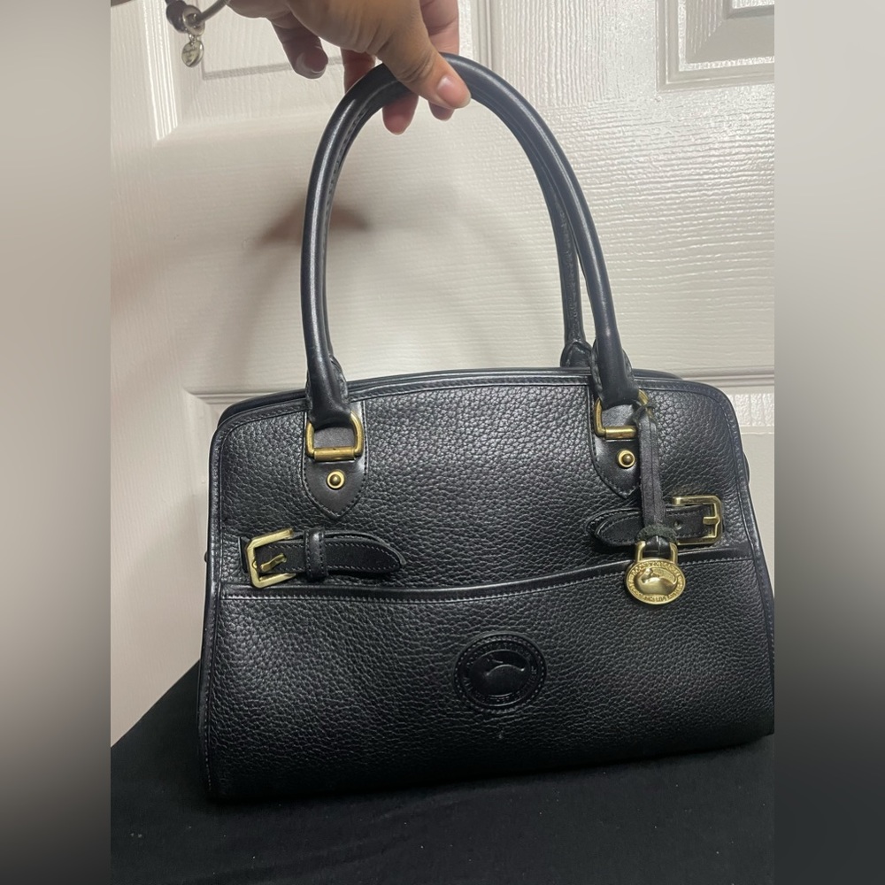 EUC VINTAGE Dooney and Bourke Handbag